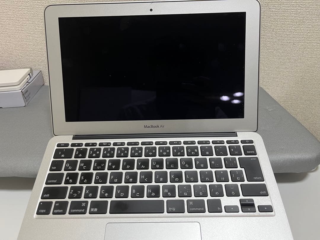 MacBook本体 APPLE MacBook Air MACBOOK AIR MC969J/A