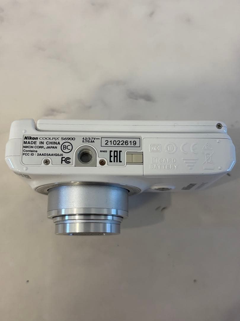 Nikon COOLPIX S6900 ホワイト