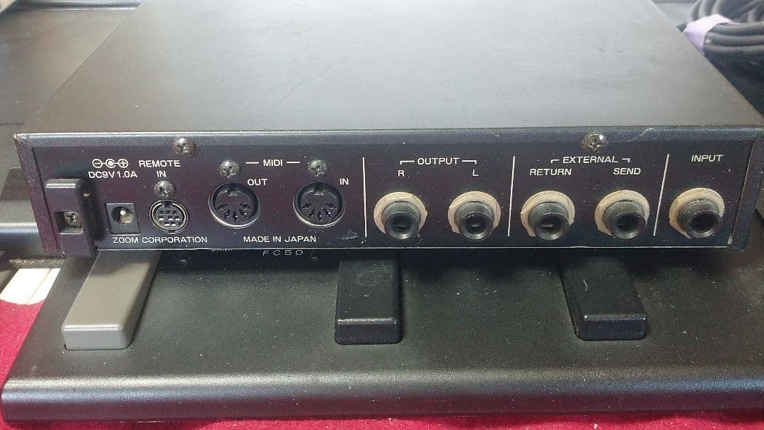 ZOOM 9050 マルチエフェクター