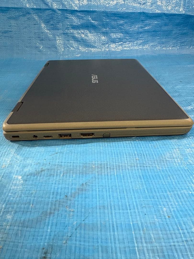 ASUS B1100FK 11.6インチ ノートPC 4GB 本体のみ