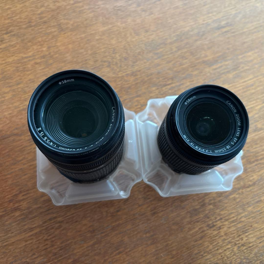 キヤノン　Canon EOS Kiss X7 ダブルズームキット　一眼レフカメラ