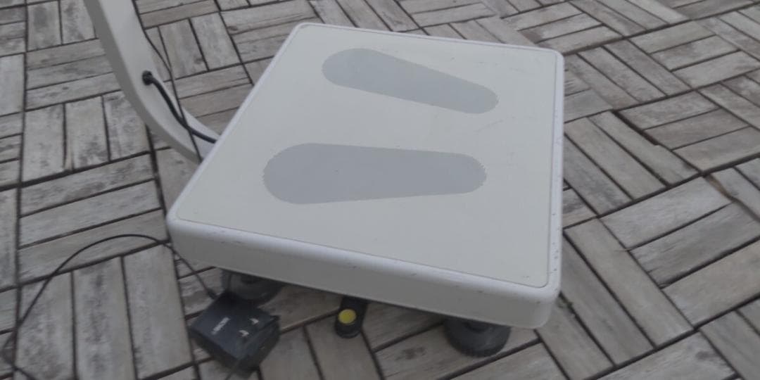 タニタ 精密体重計 BWB-200 業務用 範囲 1kg～200kg目量50g