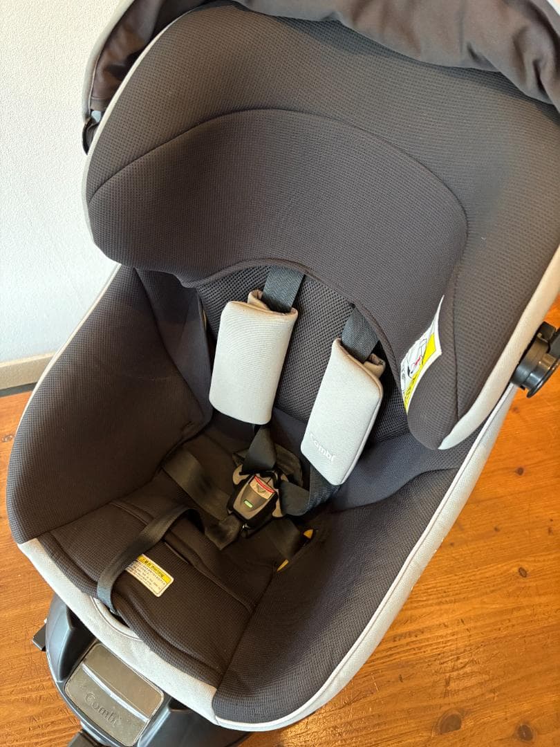 コンビ combi CULMOVE S CG-UIG チャイルドシート　送料込
