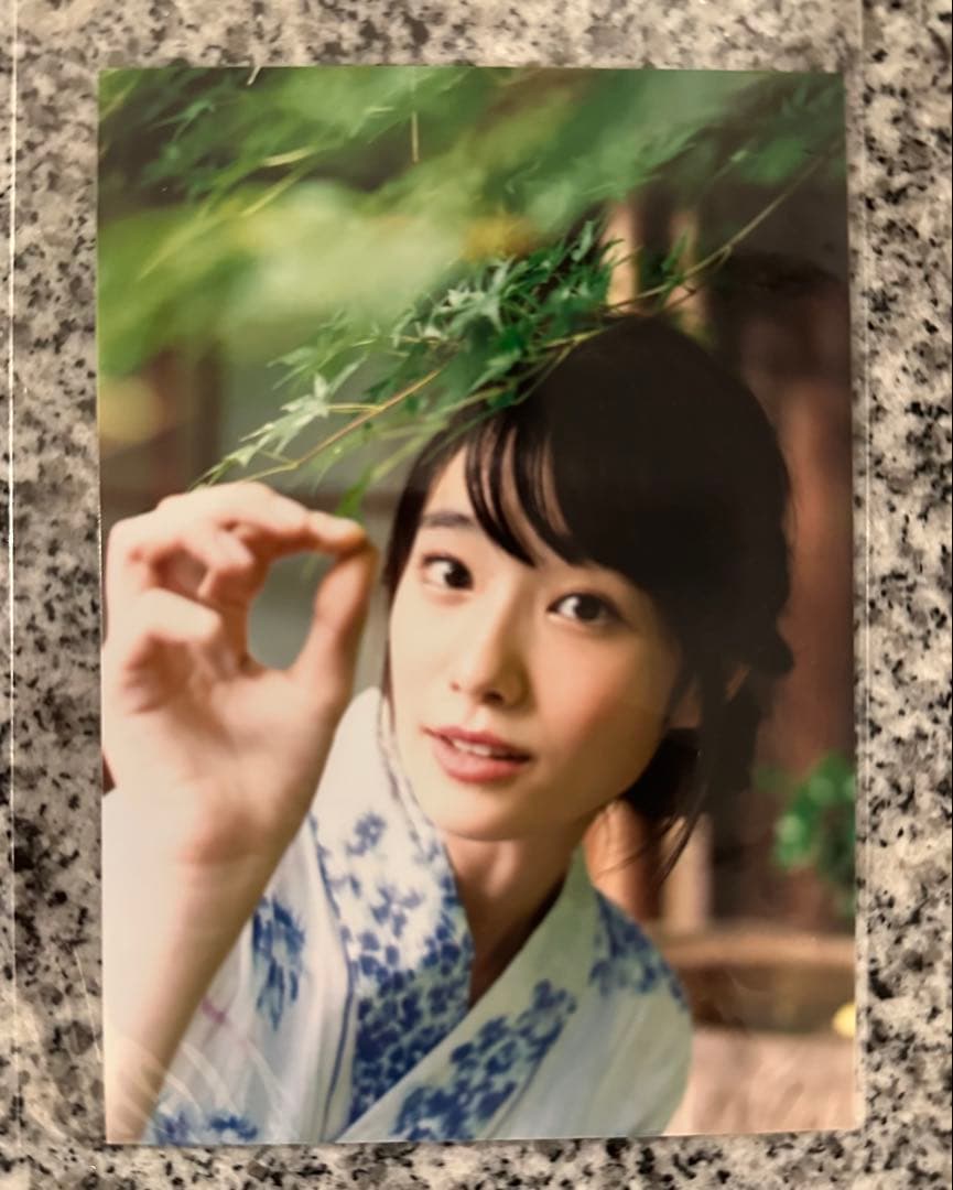 高橋ひかる生写真 カレンダー2018特典