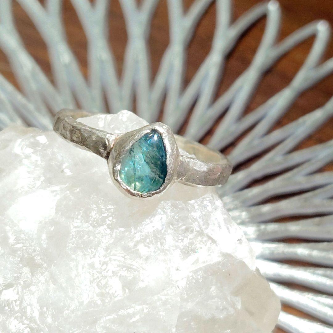 宝石質✨虹入り⭐︎ブルートルマリン✨シルバーリング トルマリン