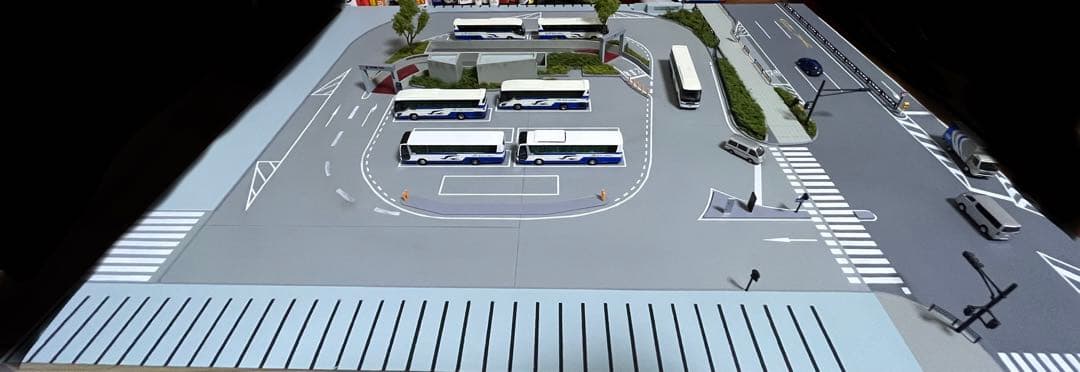 東京駅日本橋口 ジオラマのみ　Nゲージサイズ 1/150 バスコレ用　バスコレ