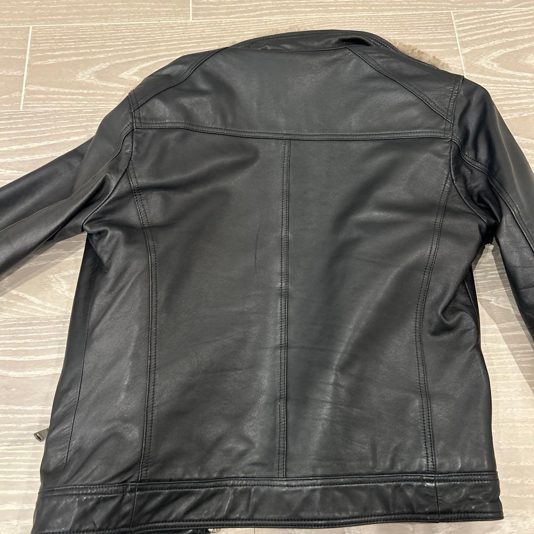 美品 バーバリーブラックレーベル 羊革レザージャケット M 黒