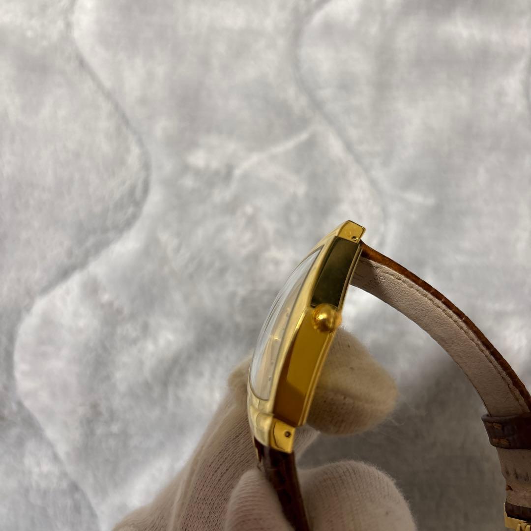 ハミルトン Hamilton ベンチュラ Quartz ゴールド H243010