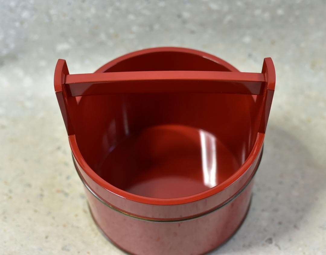 値下げ、輪島，弘悦作　銀巻手桶朱塗り水指　【極上品】　お茶道具/共箱