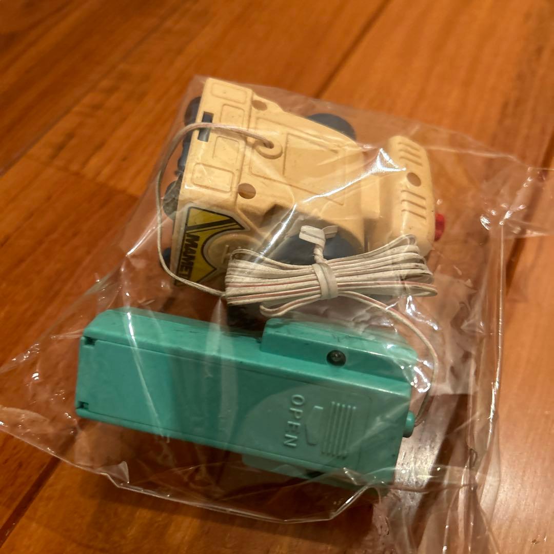 レトロ　ロボット　フィギュア？　ラジコン？