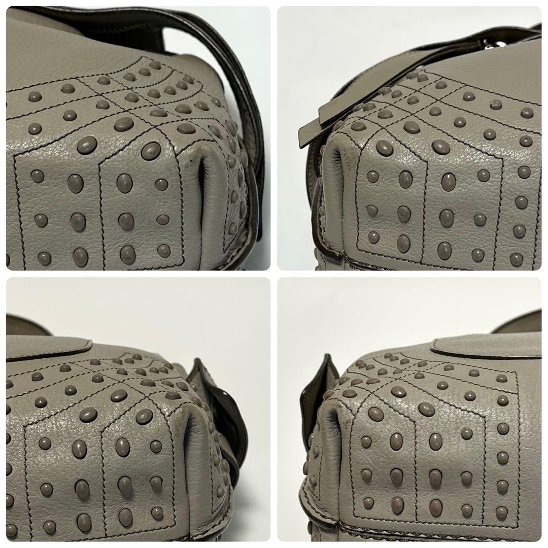 u75【美品】保存袋付　トッズ　ウェーブ　スタッズ　レザー　2wayショルダー.