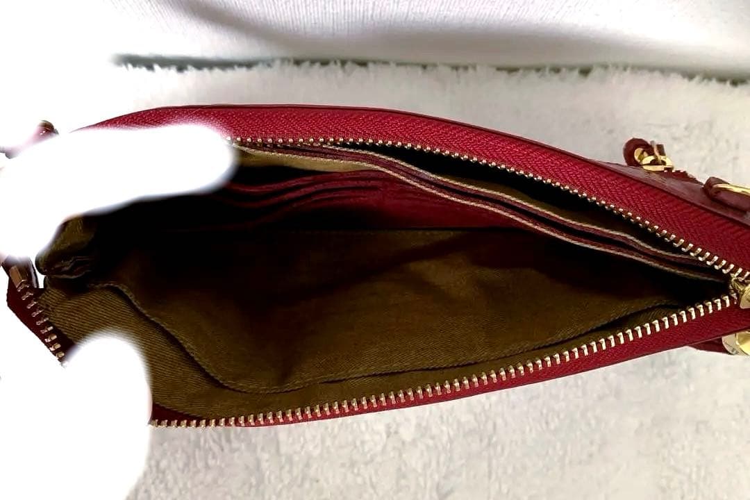 ATAO ブーブー お財布ポシェット ショルダーバッグ エナメル レッド 金