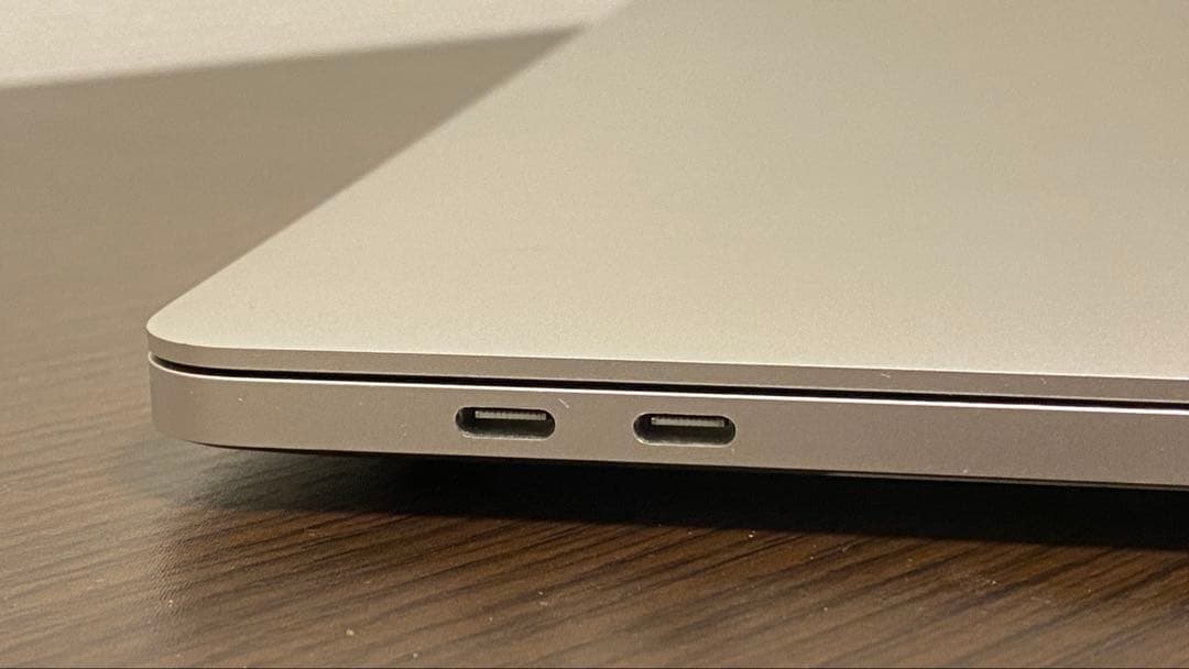 MacBook Pro 2019 16インチ　16GB 512GB