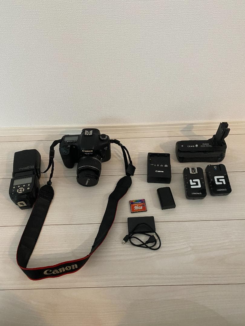 Canonの一眼レフカメラ EOS 7D セット