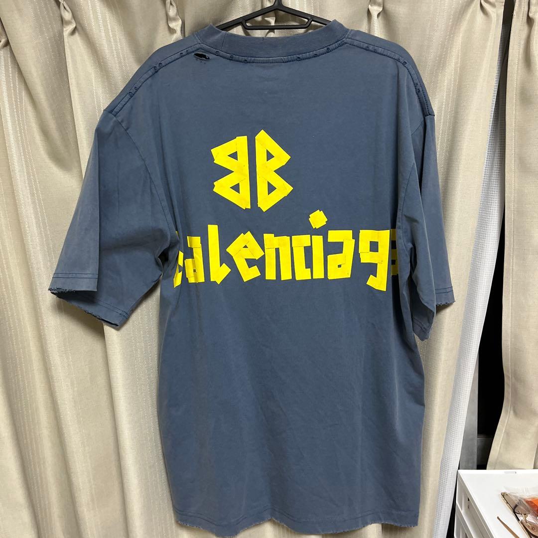 balenciagaTシャツ