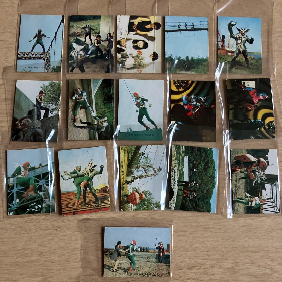 仮面ライダーカードとアルバム