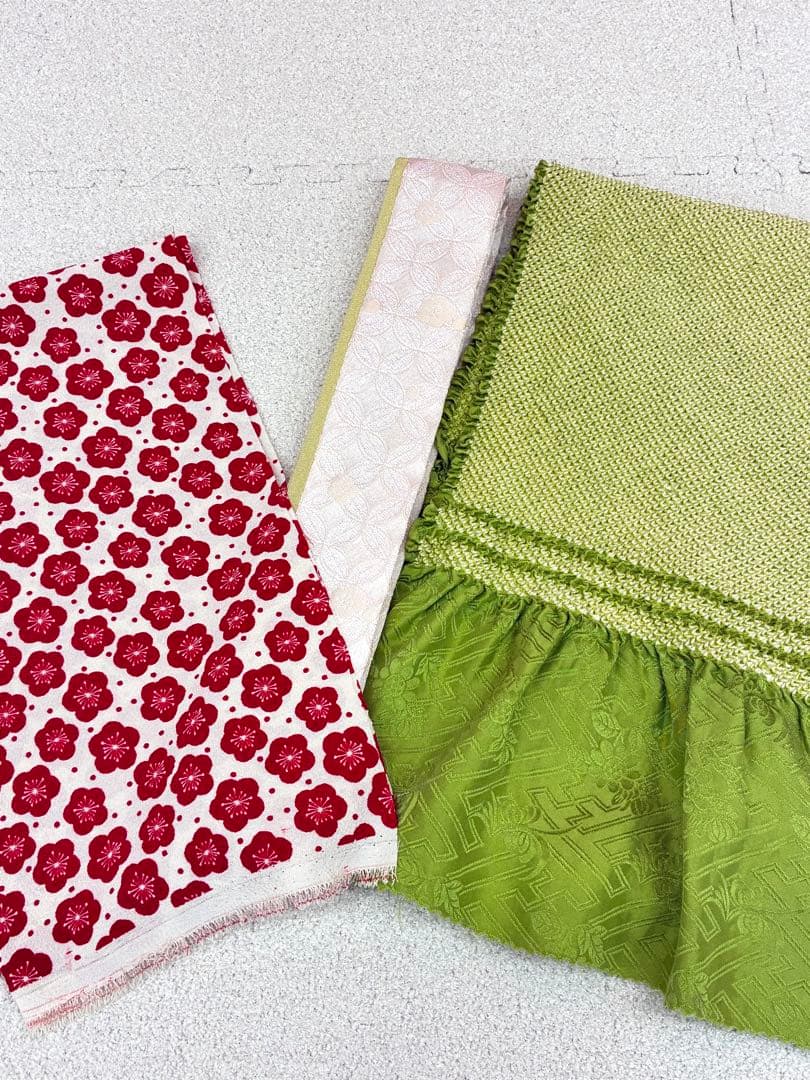 成人式　振袖フルセット　1137 真紅花柄　　正絹　振袖　格安！