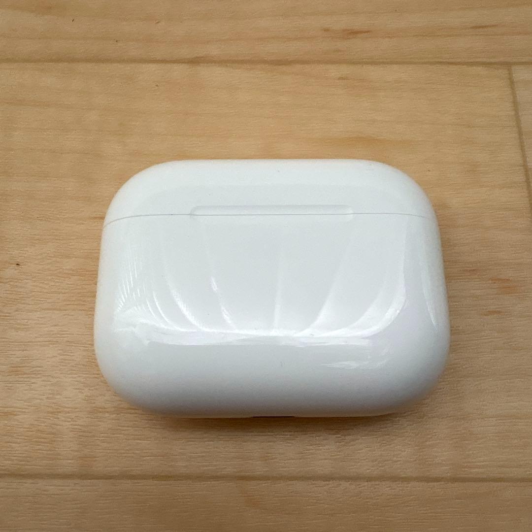 Apple AirPods Pro 3 ほぼ未使用　保証書貼付用レシート付き