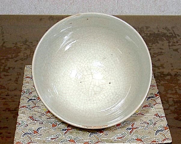 夜寒焼　辻鉦二郎 作　茶碗　共箱　時代物。