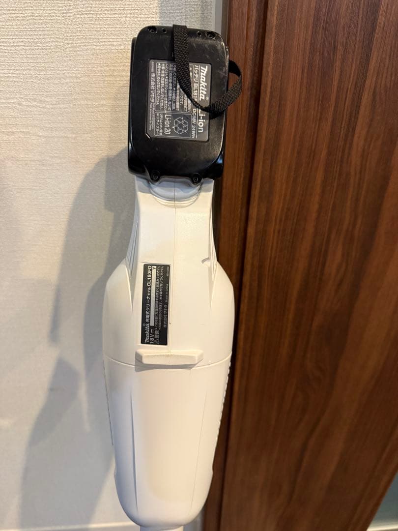 マキタ スティッククリーナー ホワイトCL180FD【バッテリー付】