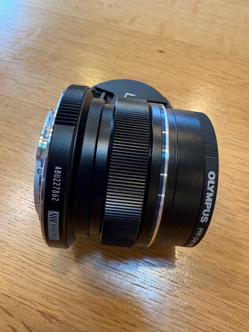 オリンパス M.ZUIKO DIGITAL ED 12mm F2.0 ブラック