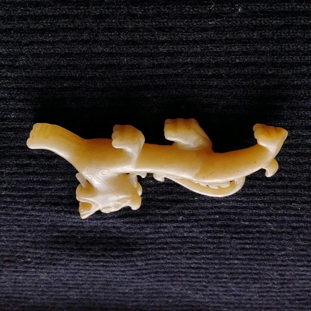 中国骨董　旧蔵書道珍品清の時代龍彫刻古玉筆置き希少貴重古くから愛用され玉製筆置き