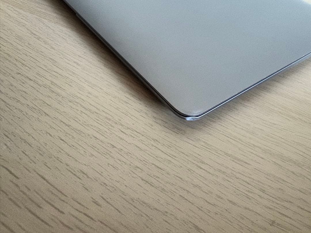 【ni】Apple MacBook Air（A2337） 2020