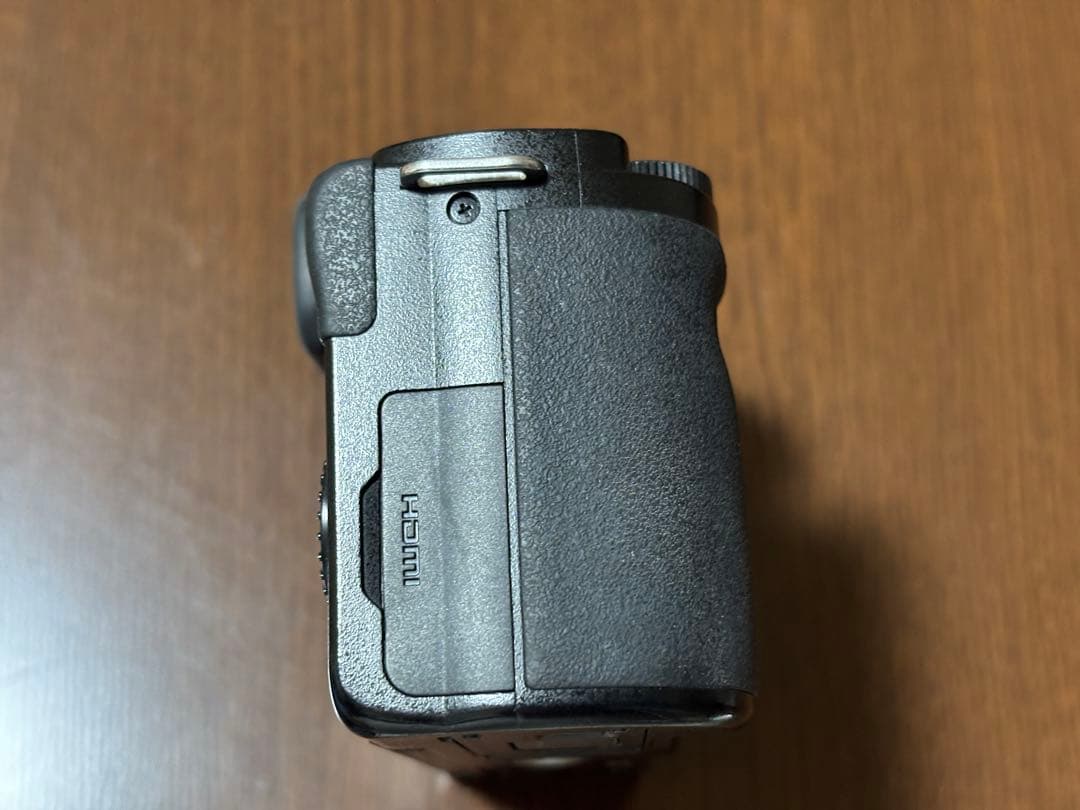 パナソニック LUMIX DC-G100K レンズキット 動作確認済 やや傷あり