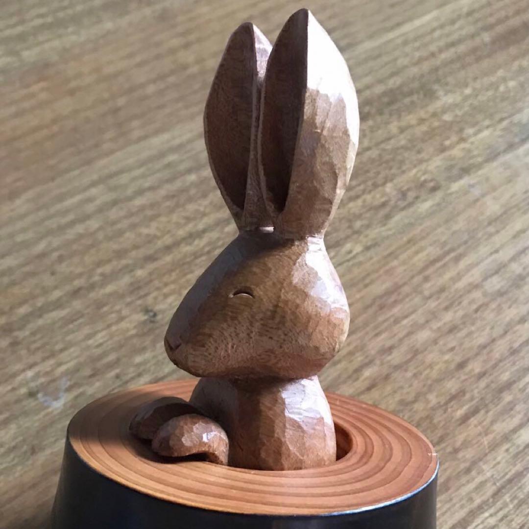 ウサギの木彫り　和歌山　龍神村