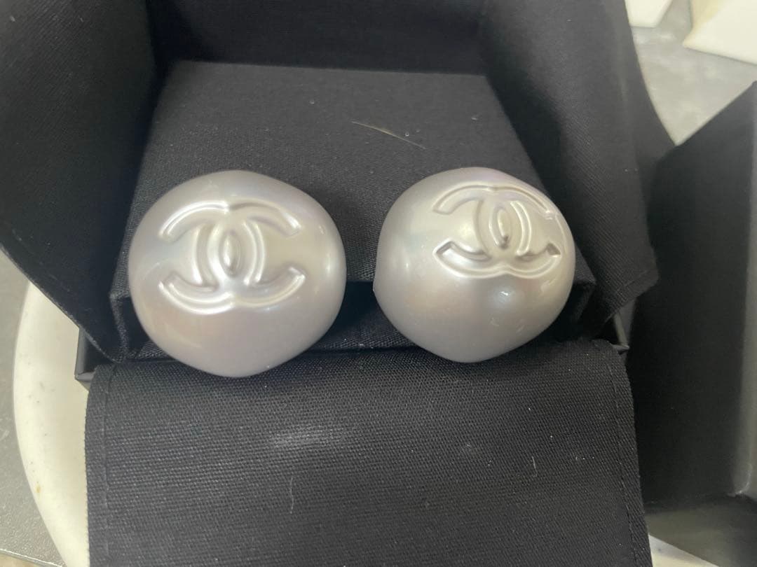 シャネル パール調 ピアス
