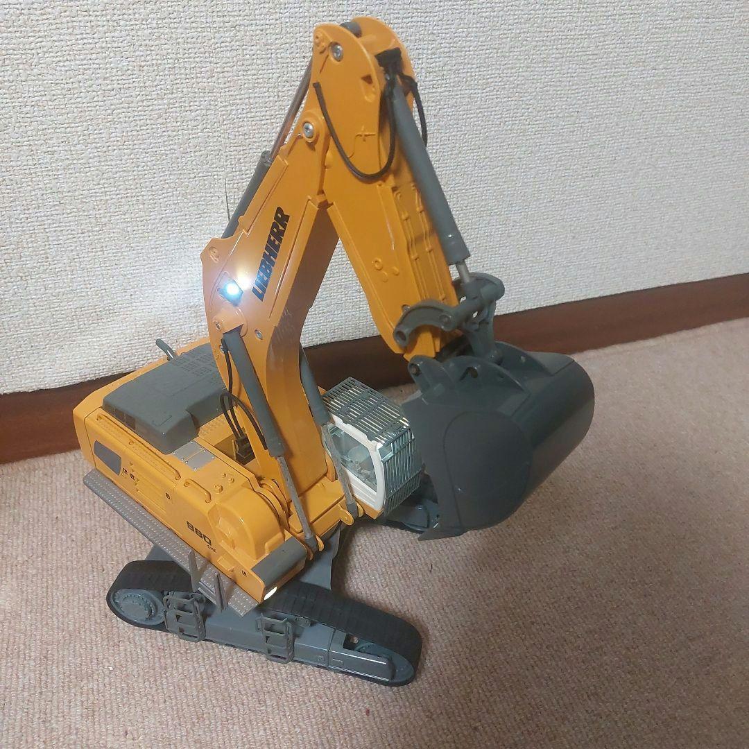 siku CONTROL1:32 ラジコンショベルカーLIEBHERR R980