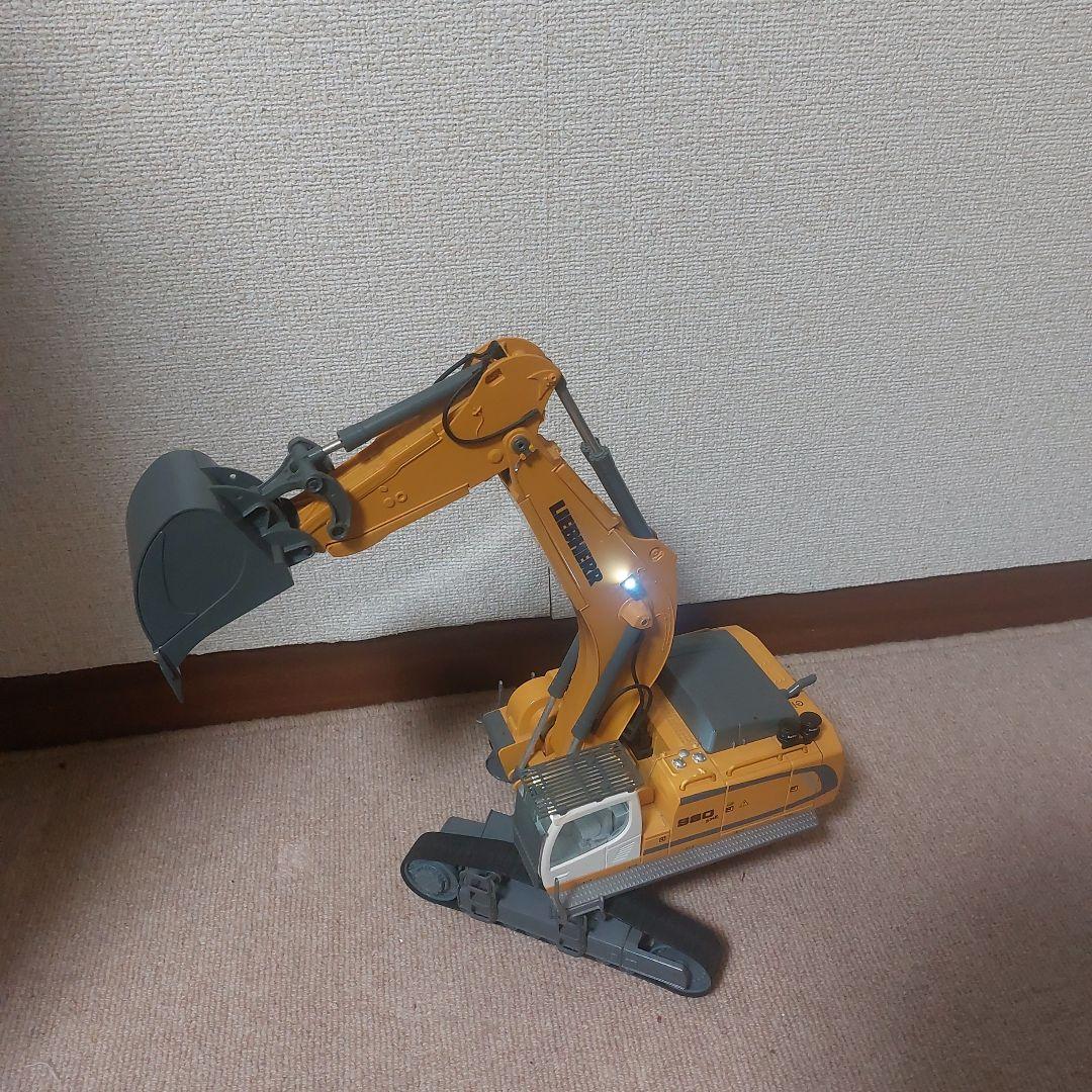 siku CONTROL1:32 ラジコンショベルカーLIEBHERR R980