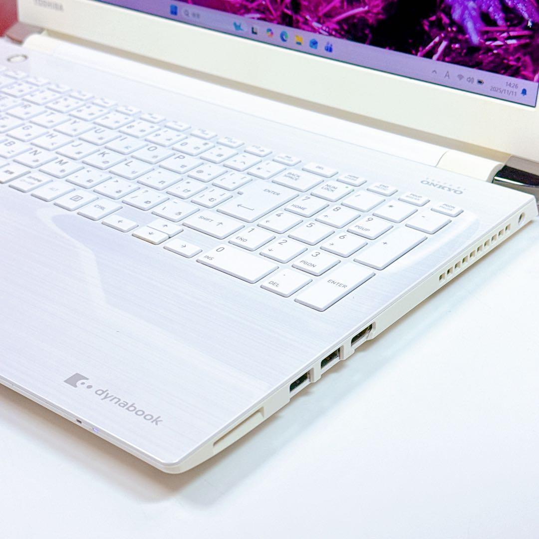 新品爆速SSD✨windows11 ノートパソコン✨オフィス カメラ 薄型美品✨