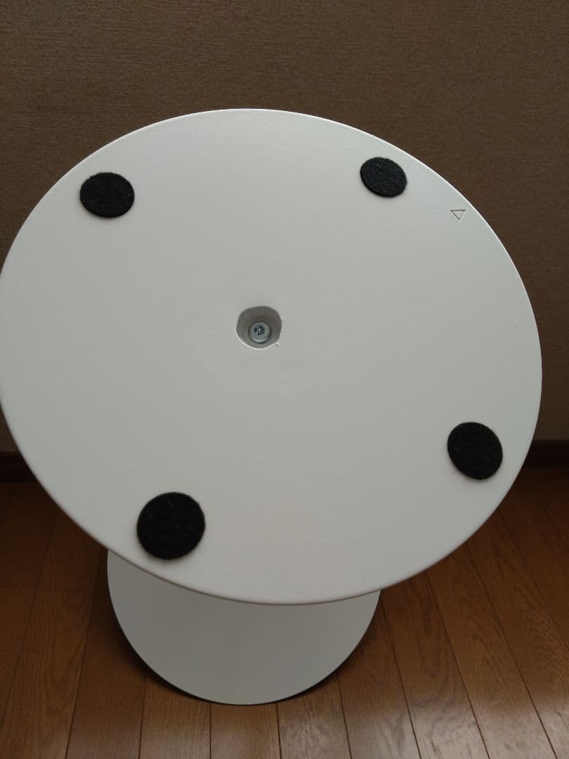 DUENDE チューブ&ロッド サイドテーブル ホワイト