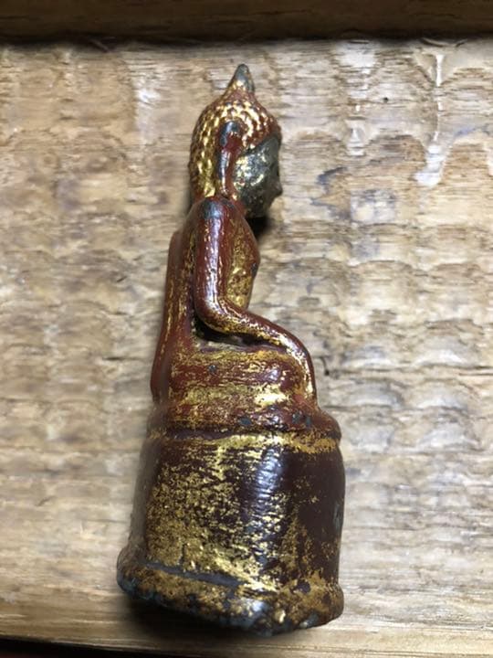 タイ　仏像　チェンセン様式　タイ仏