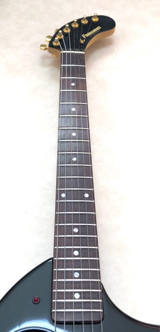 【超美品】ZO-3C ブラック アンプ内蔵ミニギター 専用ケース付き！！