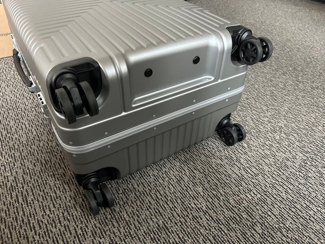 サムソナイト スーツケース インターセクト68cm 4～6泊 73L