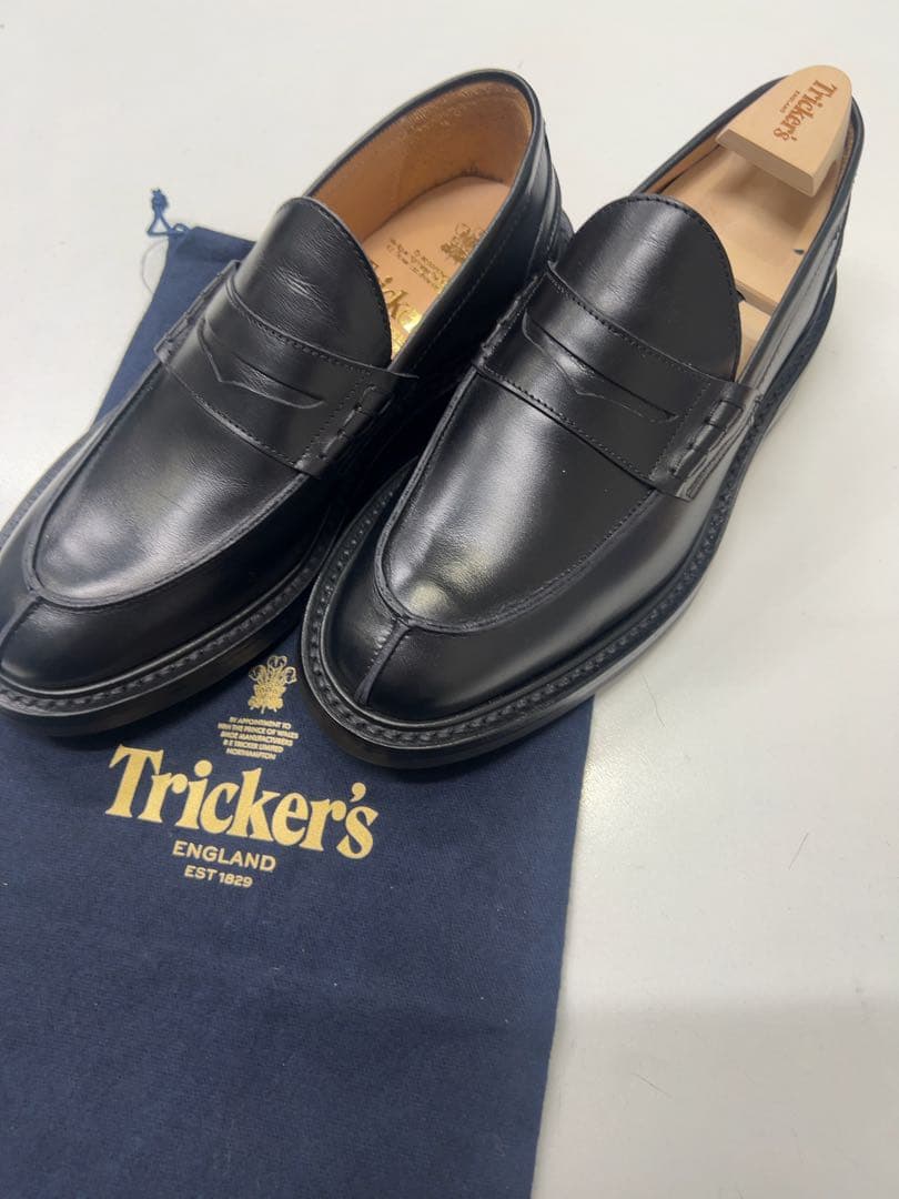 Tricker's James-J ブラック カーフレザー 24.5cm