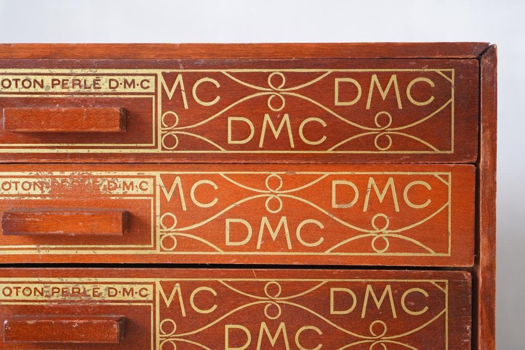 古い糸メーカーの引き出し フランス・DMC スプールキャビネット ウッドラック