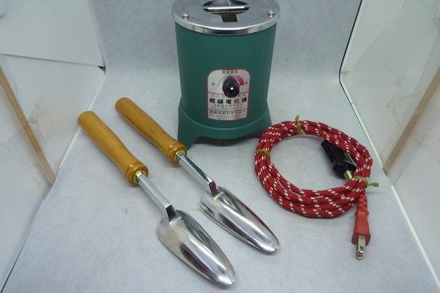 美品　家庭科教材(ハタミシン)和裁電化鏝　和裁こて 　 和裁コテ　　鏝２本付