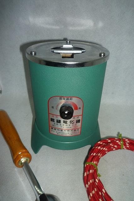 美品　家庭科教材(ハタミシン)和裁電化鏝　和裁こて 　 和裁コテ　　鏝２本付