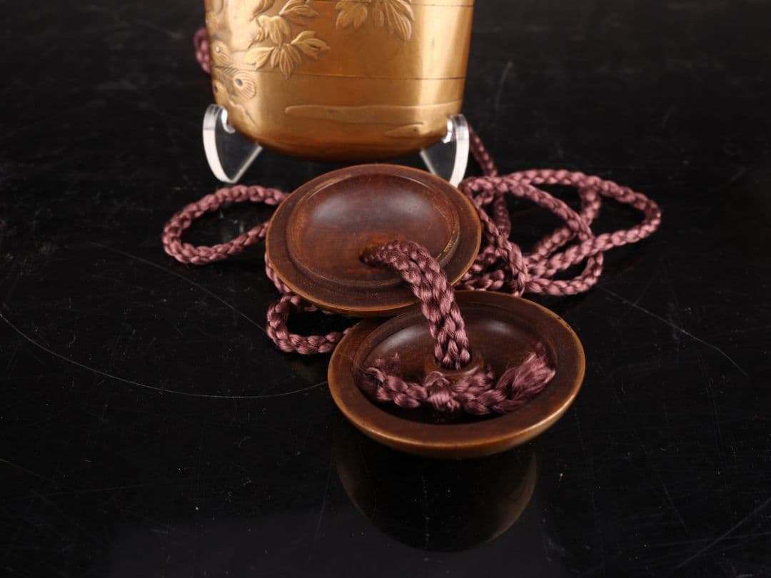 A332 【江戸時代】 蒔絵印籠 牡丹鳳凰紋 内梨地 根付／時代のダメージあり！