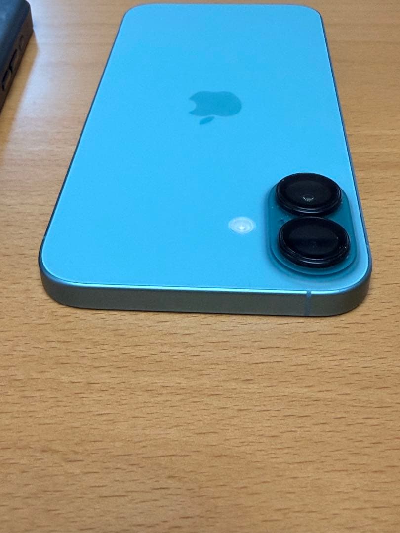 Apple iPhone 16 Plusティール　バッテリー100% ケース付き