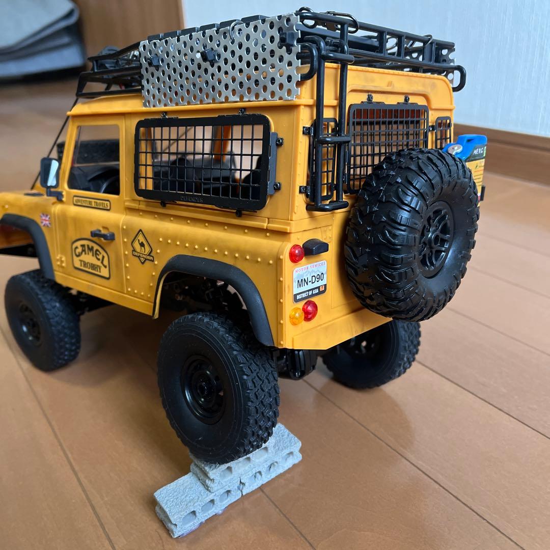 MN99S ディフェンダー　キャメルトロフィー