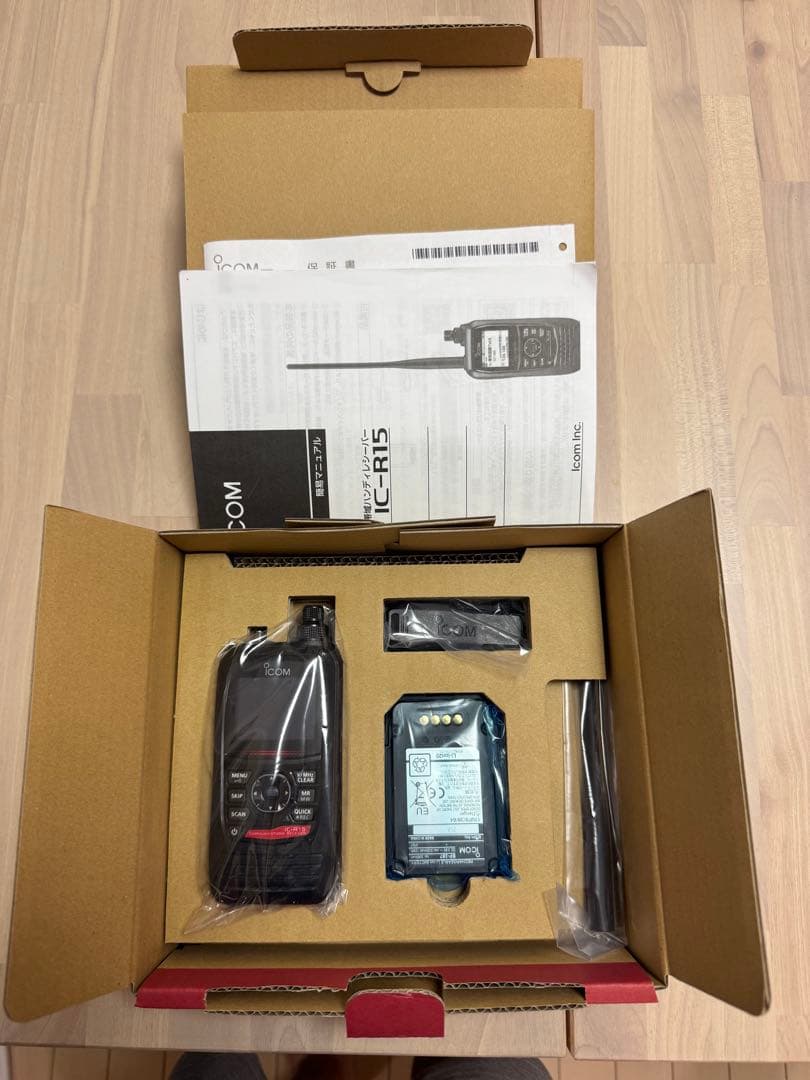 ICOM IC-R15 受信機　未改造機