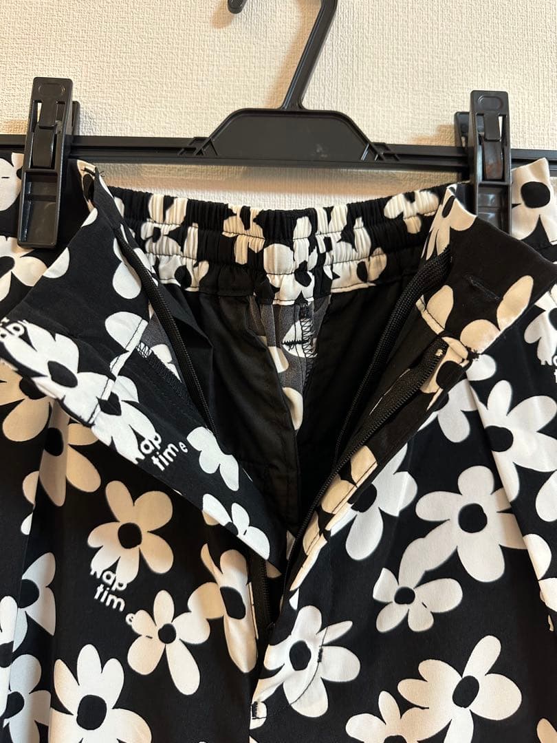 値下げ中！NAPTIME 総柄タックワイドパンツ S ブラック