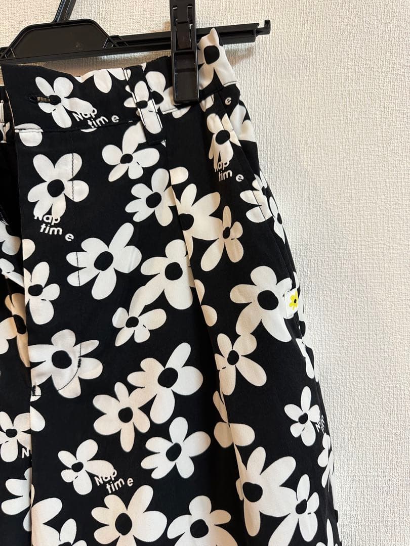 値下げ中！NAPTIME 総柄タックワイドパンツ S ブラック
