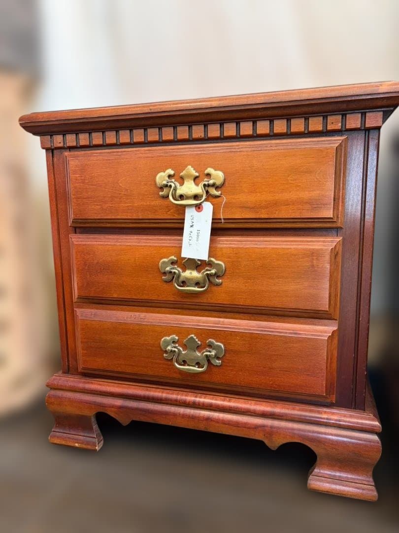 USA製 アンティーク 木製 ナイトキャビネット サイドテーブル ３段チェスト