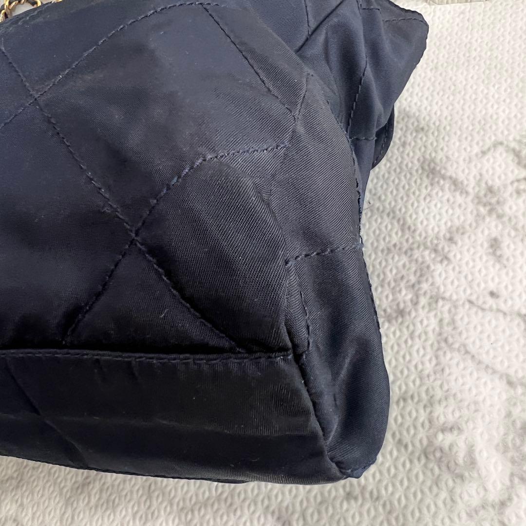 プラダ ダブルチェーン キルティング ショルダーバッグ ナイロン 三角ロゴ