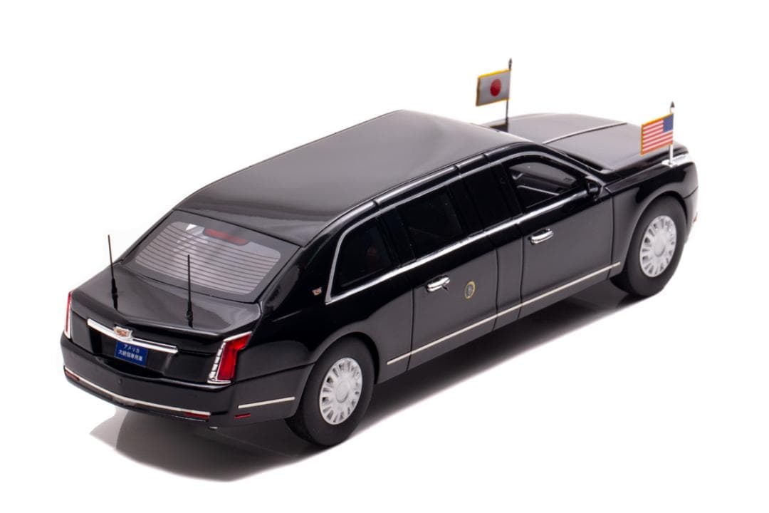 1/43 キャデラック One THE BEAST アメリカ大統領専用車